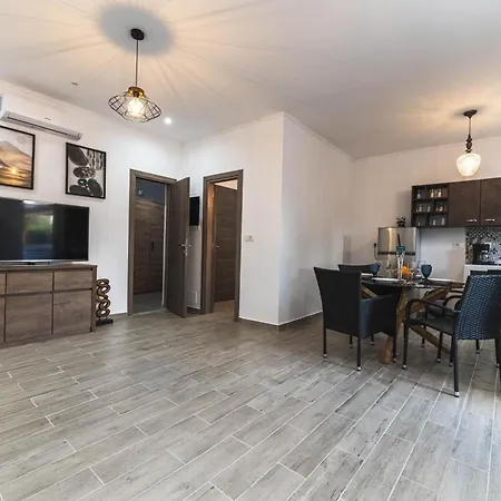 Casa Nikolou Stegna Ferienhaus *
