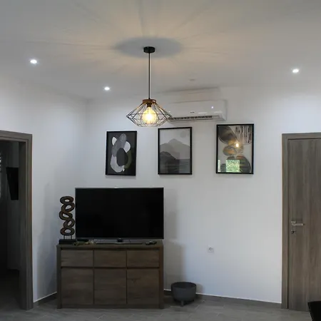 Holiday home Casa Nikolou Stegna *